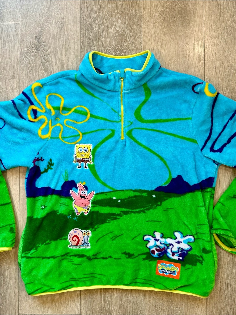 Nickelodeon SpongeBob Squarepants Bright Blue and Green Fleece Size XL